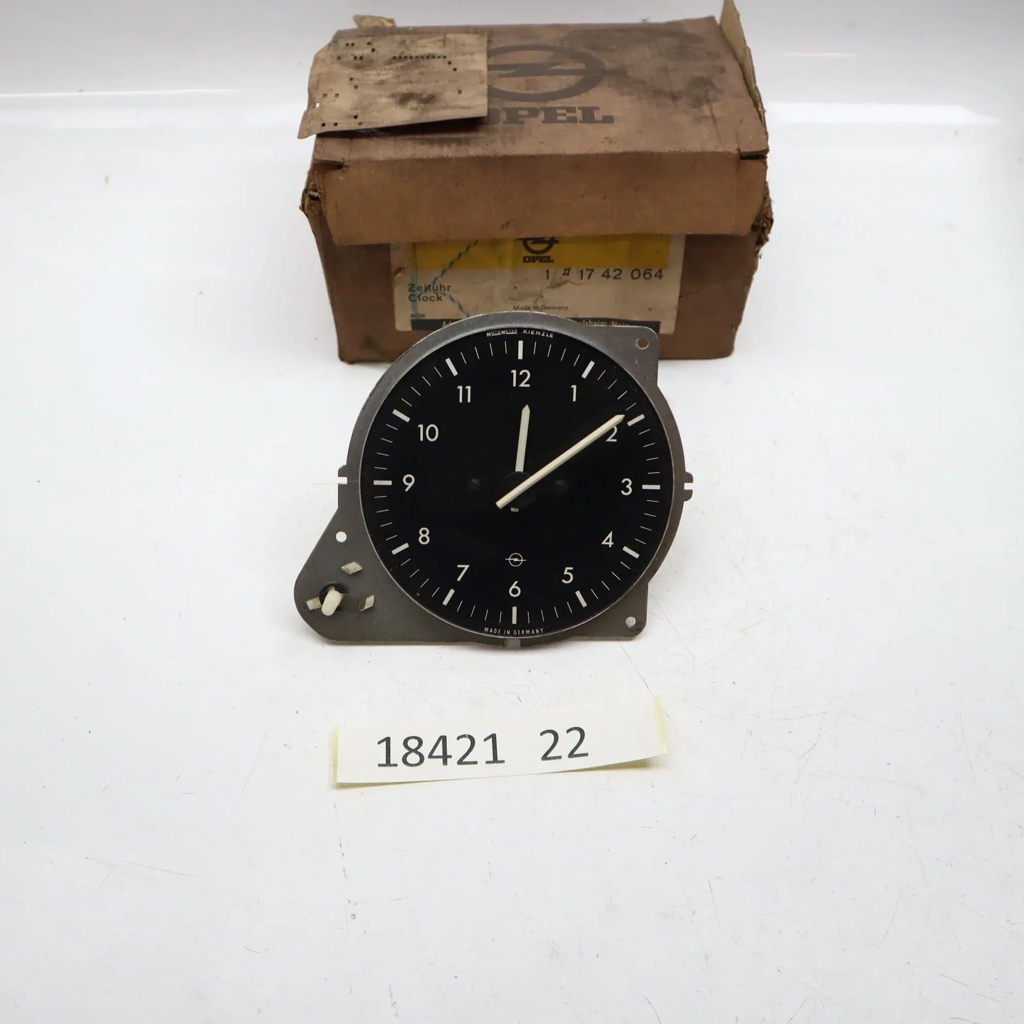 Opel Rekord D Uhr 17 42 054 NOS