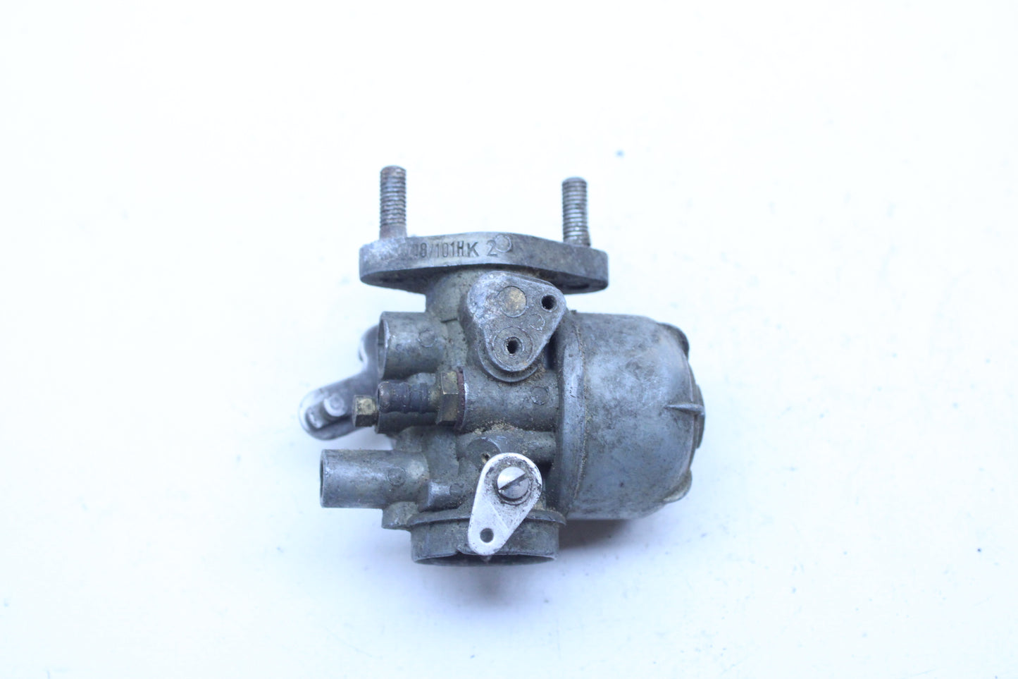 Zündapp 304-01 LO 6 PS Bootsmotor. Bing 8 18 101 hk 2 Vergaser