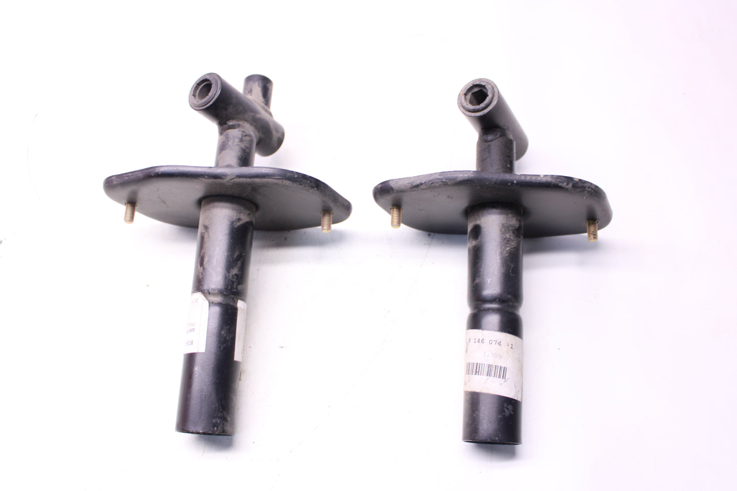 BMW E 36 Pralldämpfer für die Stosstange hinten SET NOS NEU